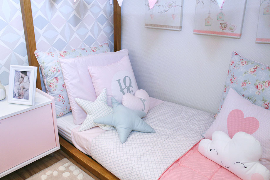 Quarto montessoriano (lindo!) para meninas - It Mãe