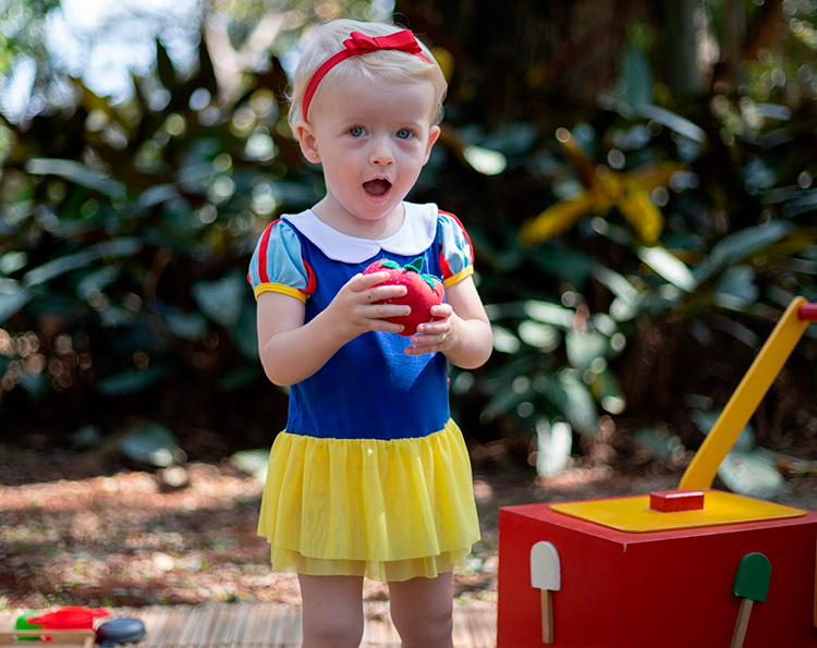 Fantasia lúdica Branca de Neve Taioca - It Mãe