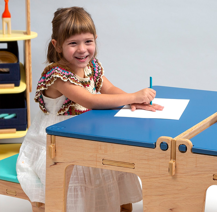 Rotina lúdica com móveis divertidos Lilu Design - It Mãe