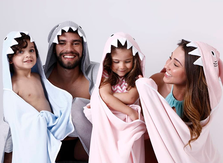 Rotina lúdica toalha baby shark Eumini - It Mãe