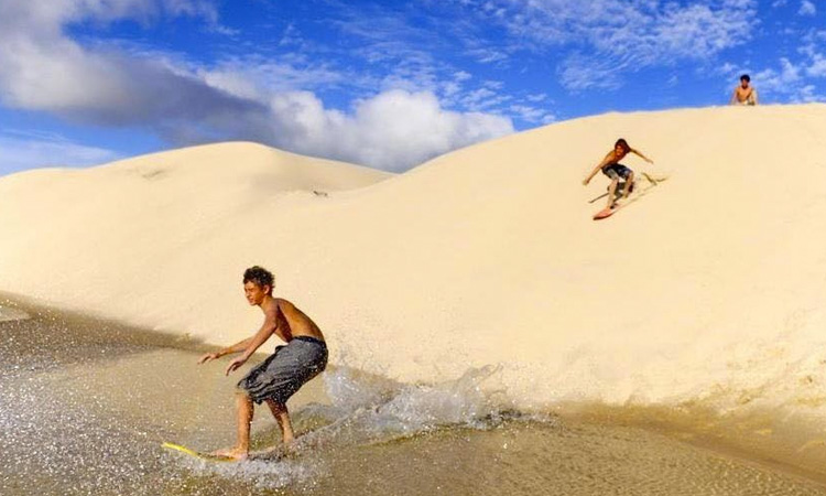 Sandboard Jericoacoara Agência Pequenos Exploradores - It Mãe