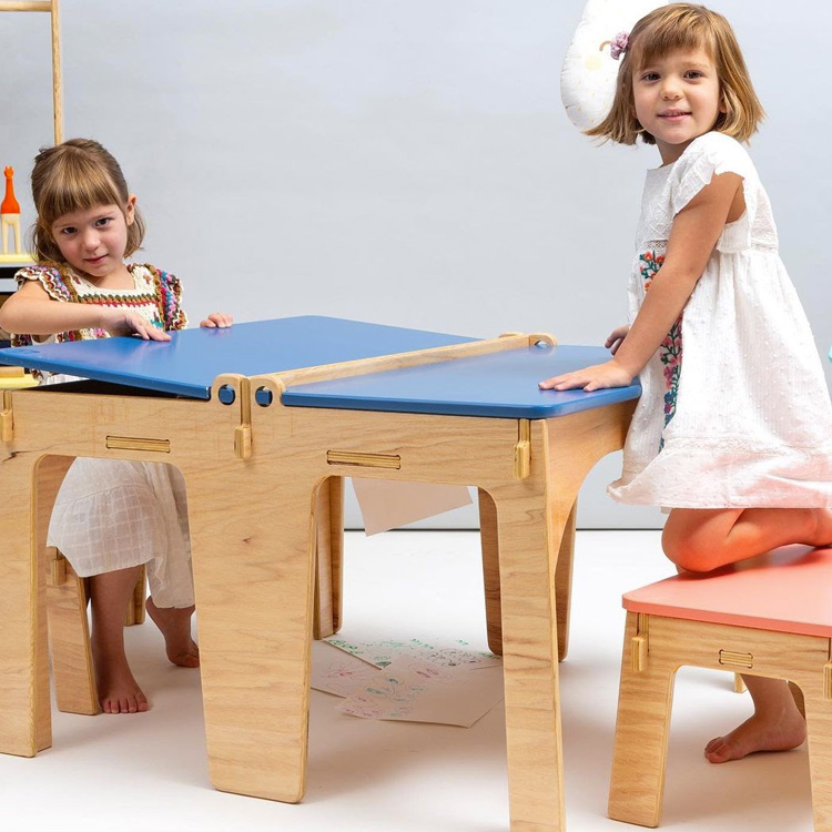 Mesa Esconde-Esconde Lilu Design - It Mãe