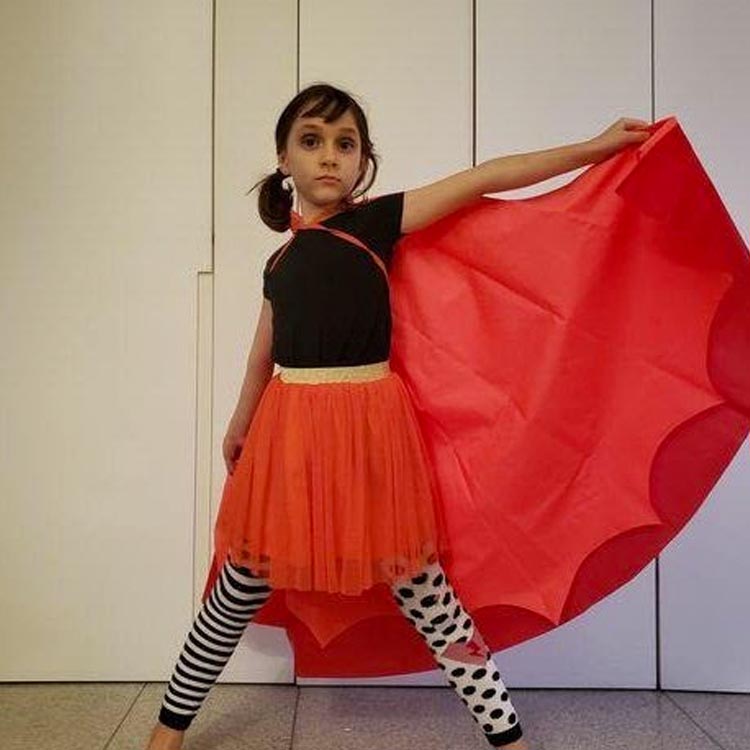 Capa vampiro -  fantasias e acessórios para Halloween - Lana Trends