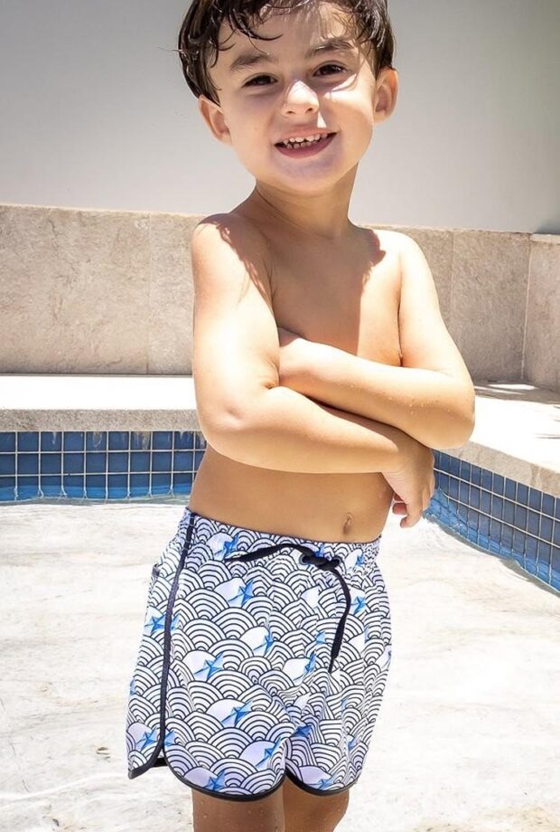 Short onda Lookinhos para praia e piscina Planet Beach Brasil - It Mãe
